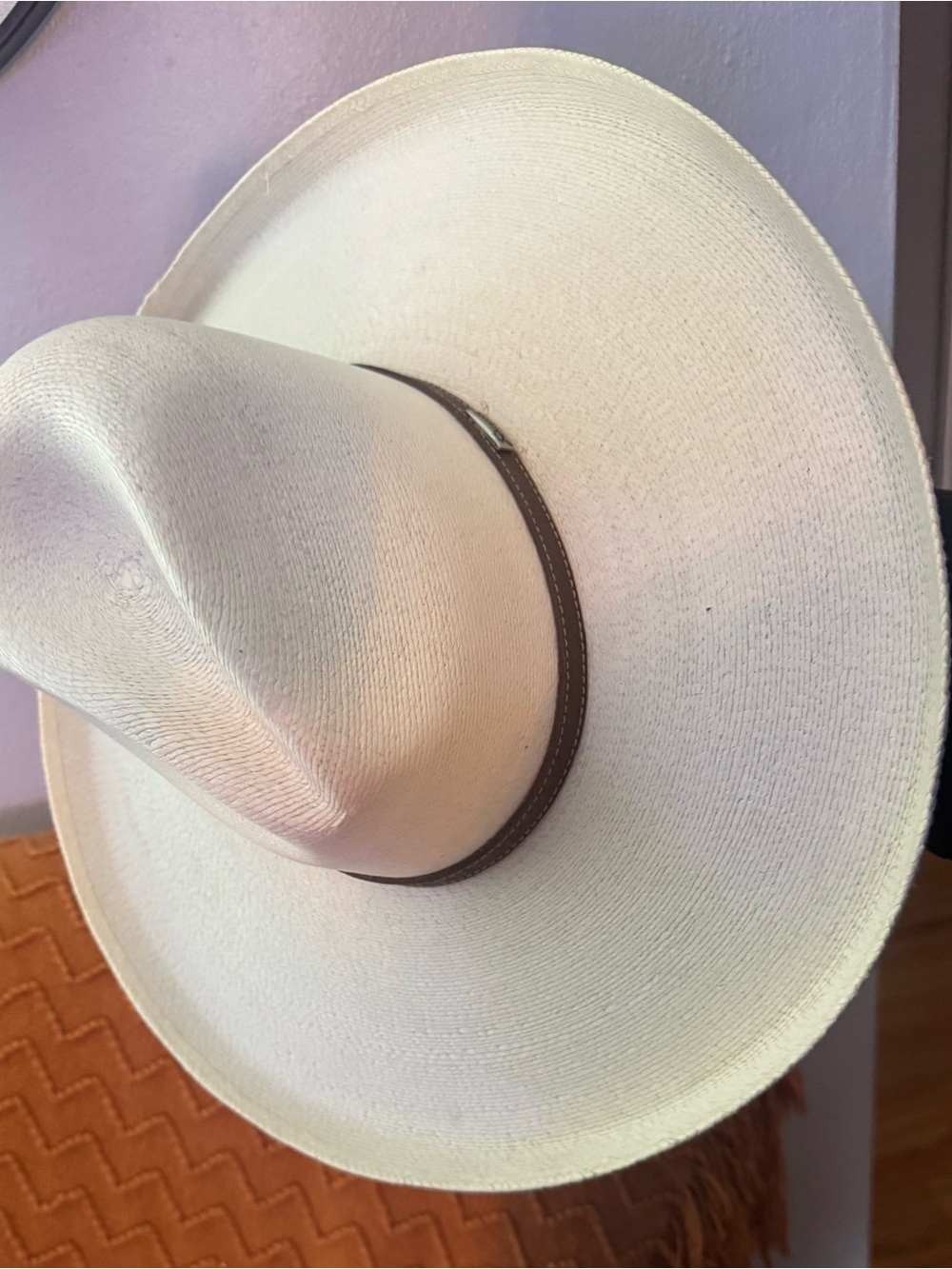 Atwood La Rachera white Palm Leaf straw cowboy hat - Picture 5 of 7
